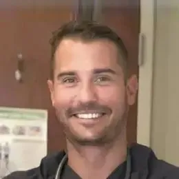 PimEyes and FaceCheckはロマンス詐欺師を見つけることができますか？